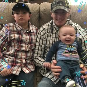 Meet your Posher, April